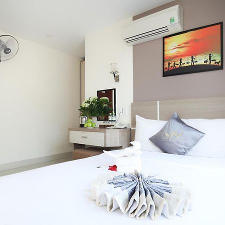 Thanh Nhan Hotel Дананг Экстерьер фото